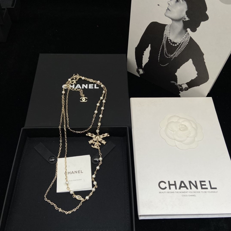 Ch**el necklaces